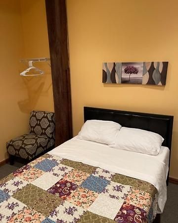 Hotel Bnb 2 Чикаго Екстериор снимка