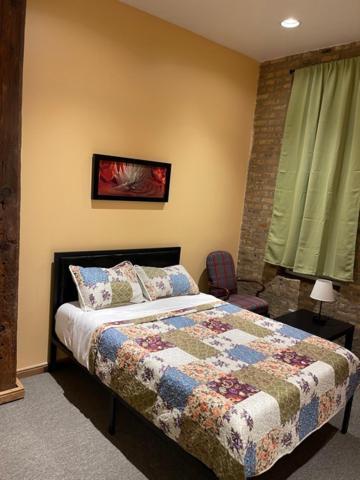 Hotel Bnb 2 Чикаго Екстериор снимка